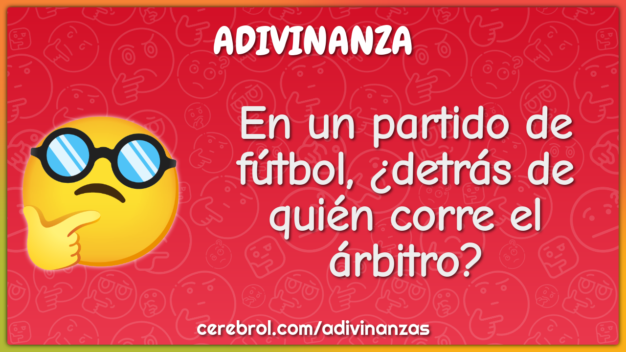 En un partido de fútbol, ¿detrás de quién corre el árbitro?